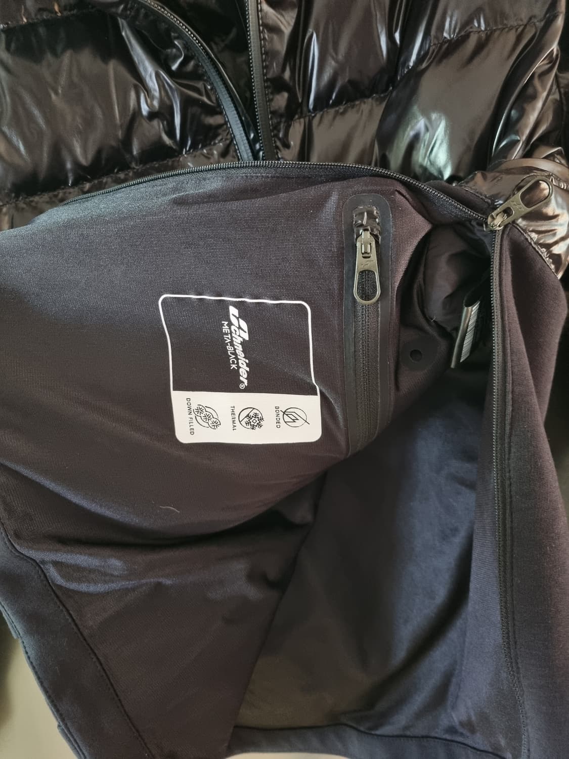 Schneider Meta Black Goose Down Padding 상품이미지3