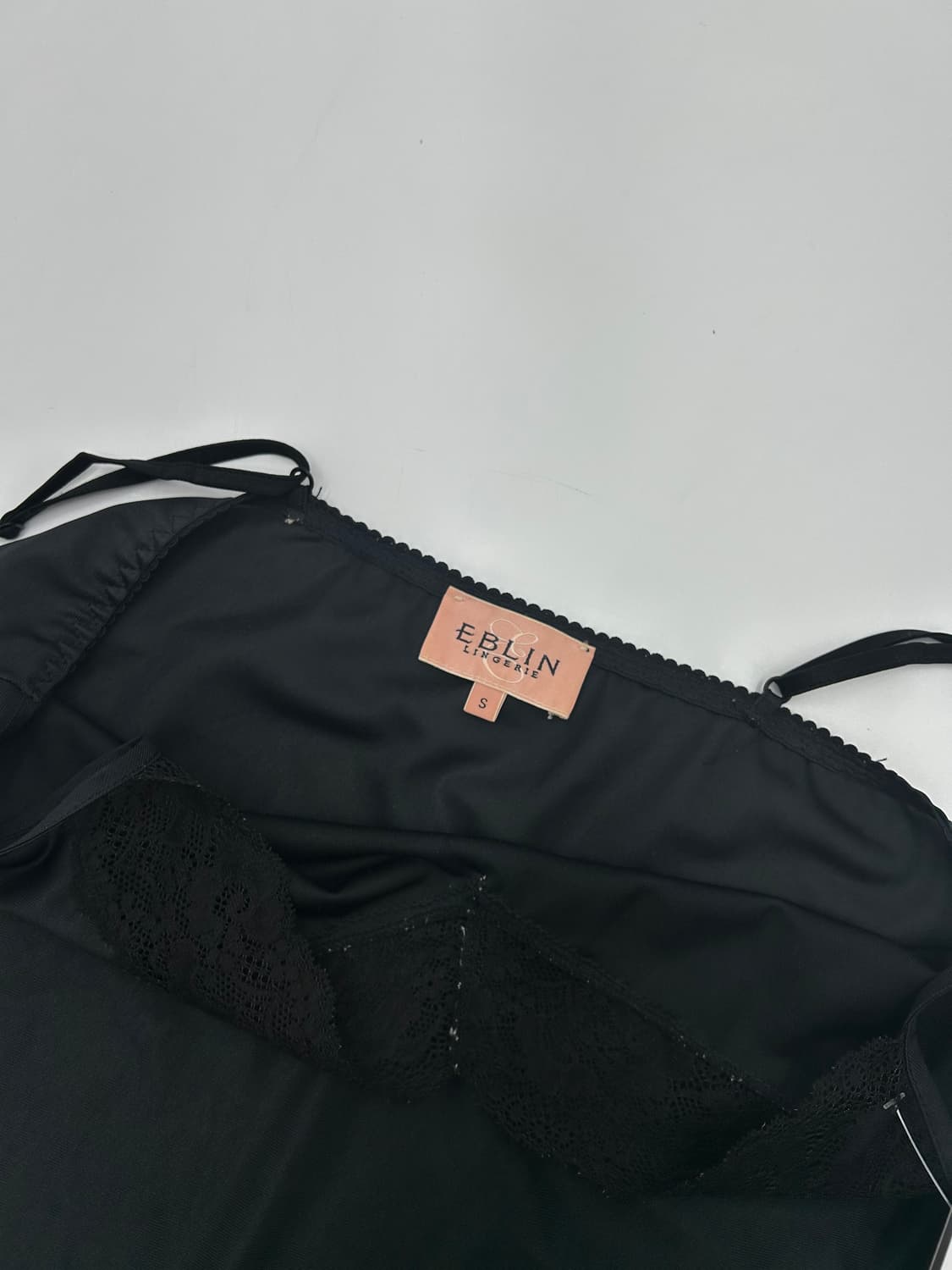 에블린 브이넥 프릴 슬립 원피스 상품이미지3