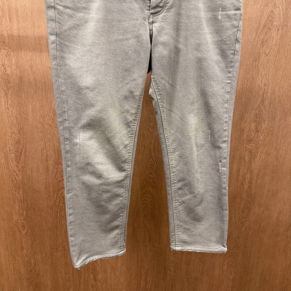 쟈딕 앤 볼테르 팬츠 워싱 스크래치 해골 스터드 슬림 테이퍼드핏 베이지 상품이미지5