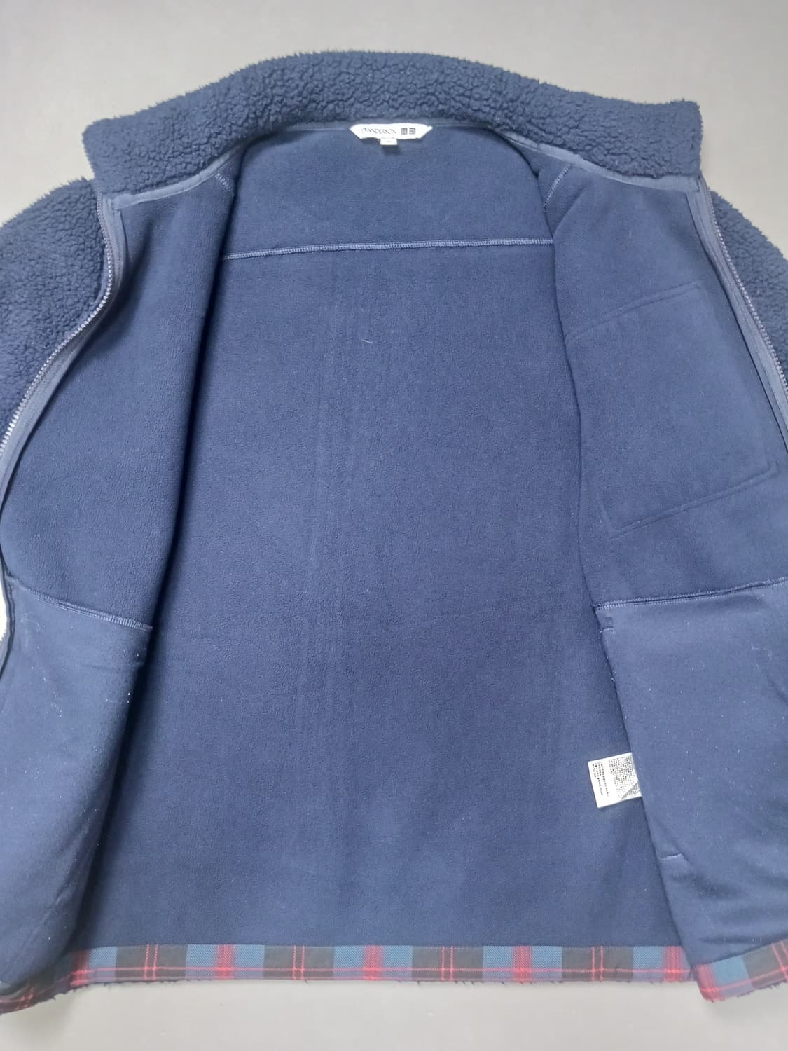 [L] 유니클로 X JW앤더슨 플리스 풀집업 블루종 네이비 상품이미지5