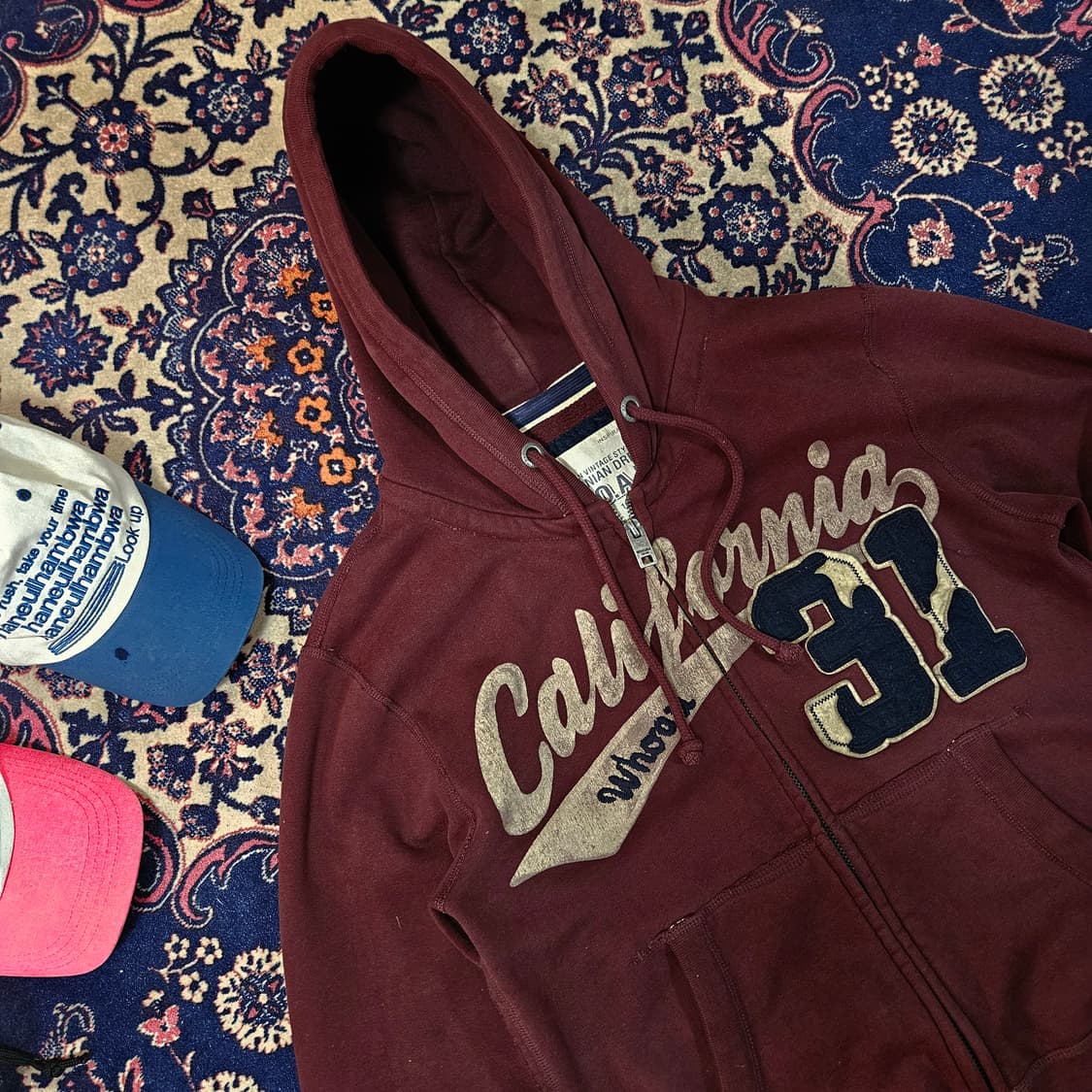 후아유(WHO.A.U) 빈티지 Y2k 레터링 기모 후드집업 L size 상품이미지2