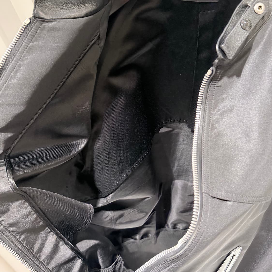 (A+/54) / 톰포드 실크 봄버 레더 자켓 블랙 상품이미지6