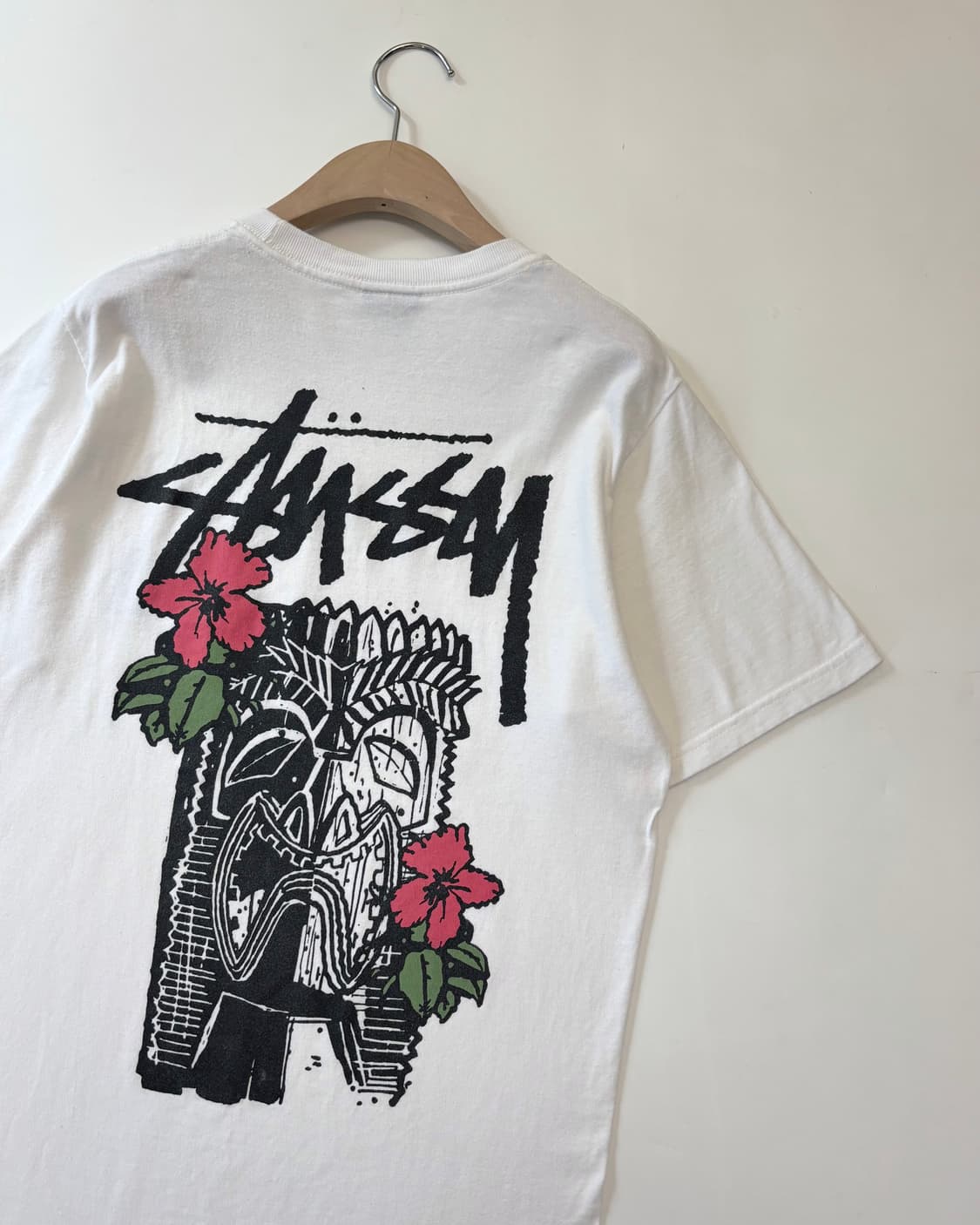Stussy 스투시 화이트 티키 트라이브 티셔츠 상품이미지1