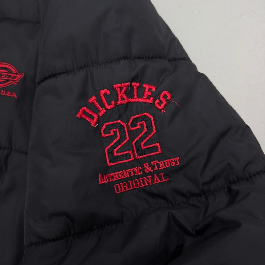 디키즈 경량패딩 블랙 상품이미지4