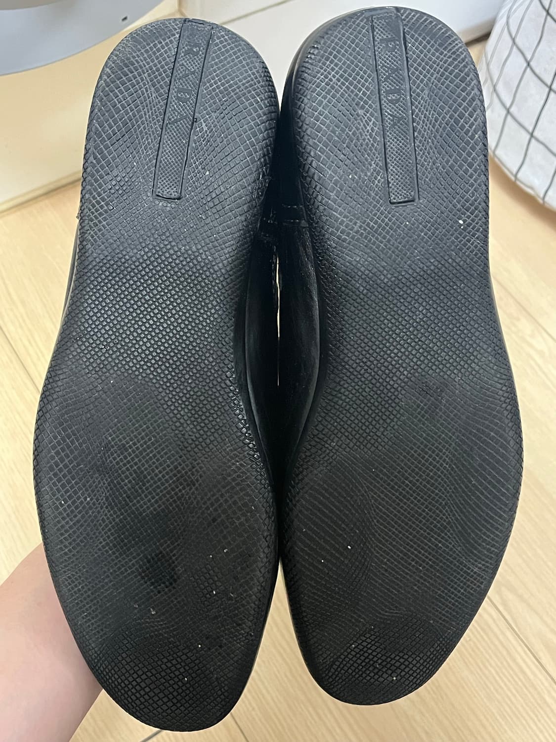 Prada leather  Boots 프라다 레더 첼시부츠 43 상품이미지6