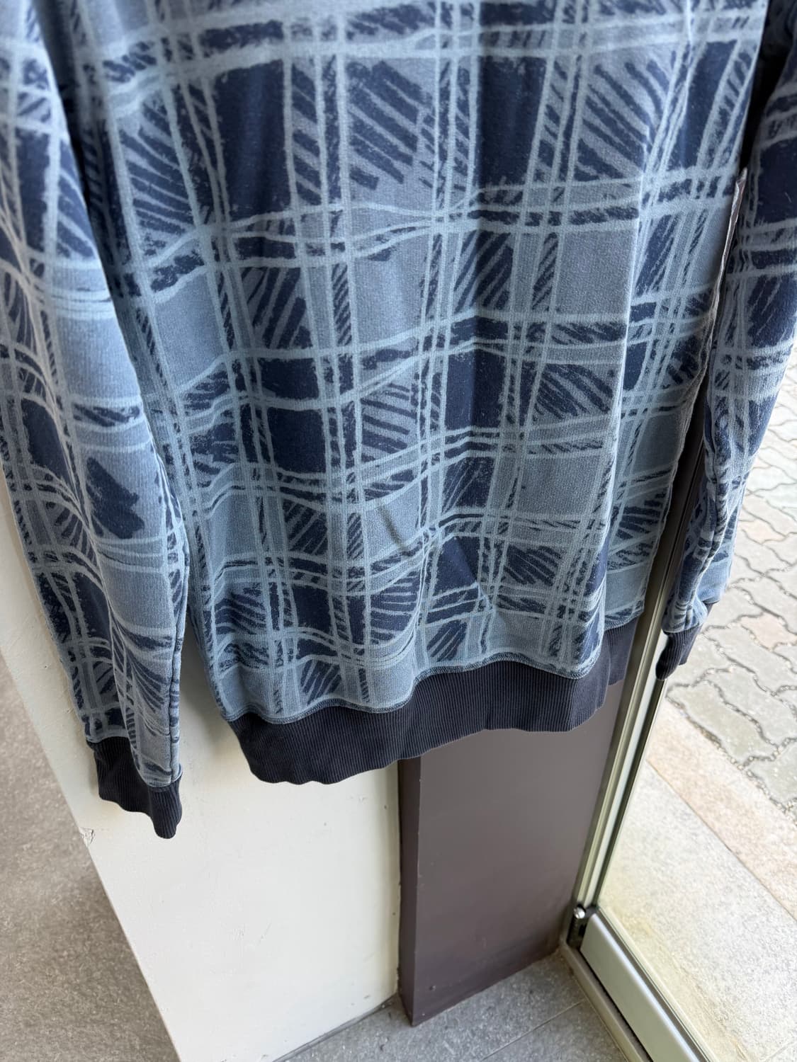 M/ 비비안웨스트우드 ORB 체크 로고 기모 맨투맨 상품이미지7