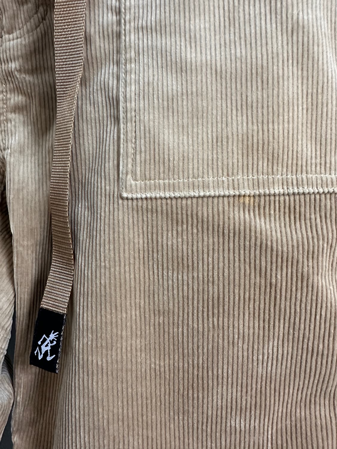 그라미치 루즈테이퍼드 코듀로이 팬츠 20FW Beige XL사이즈 상품이미지2