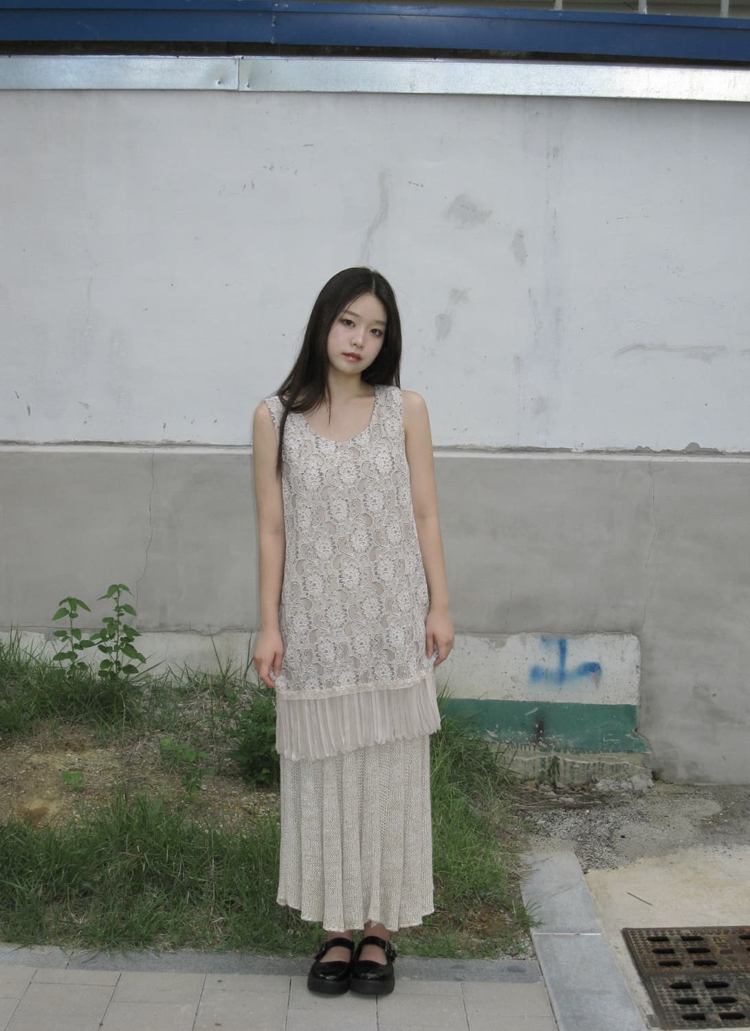베이지 레이스 플라워 원피스 상품이미지4