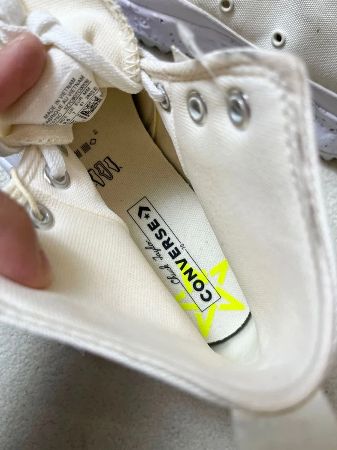 컨버스 21FW 런스타 하이크 하이 트리플 스니커즈 A1831 상품이미지8