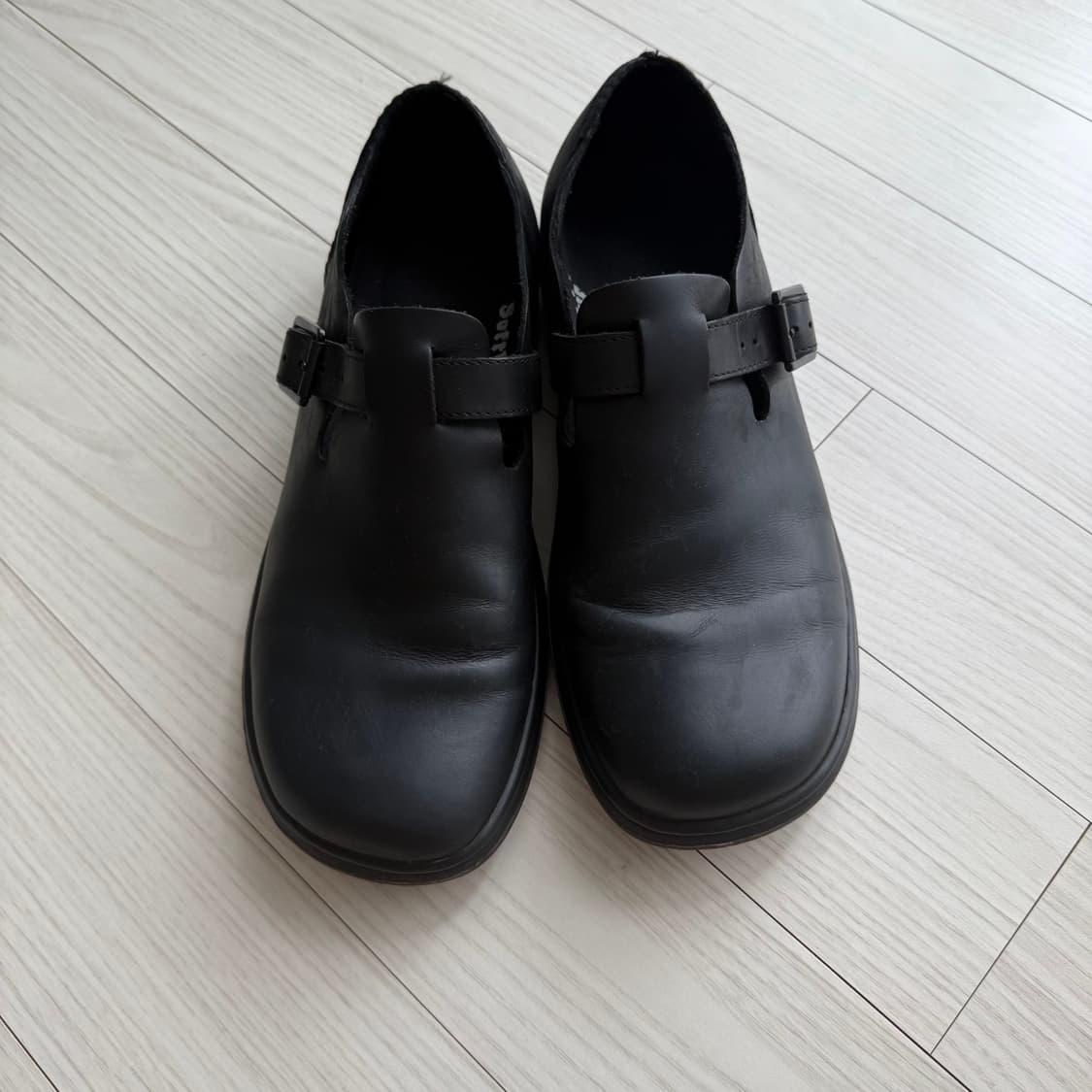 닥터마틴 페트리샤 270 상품이미지2