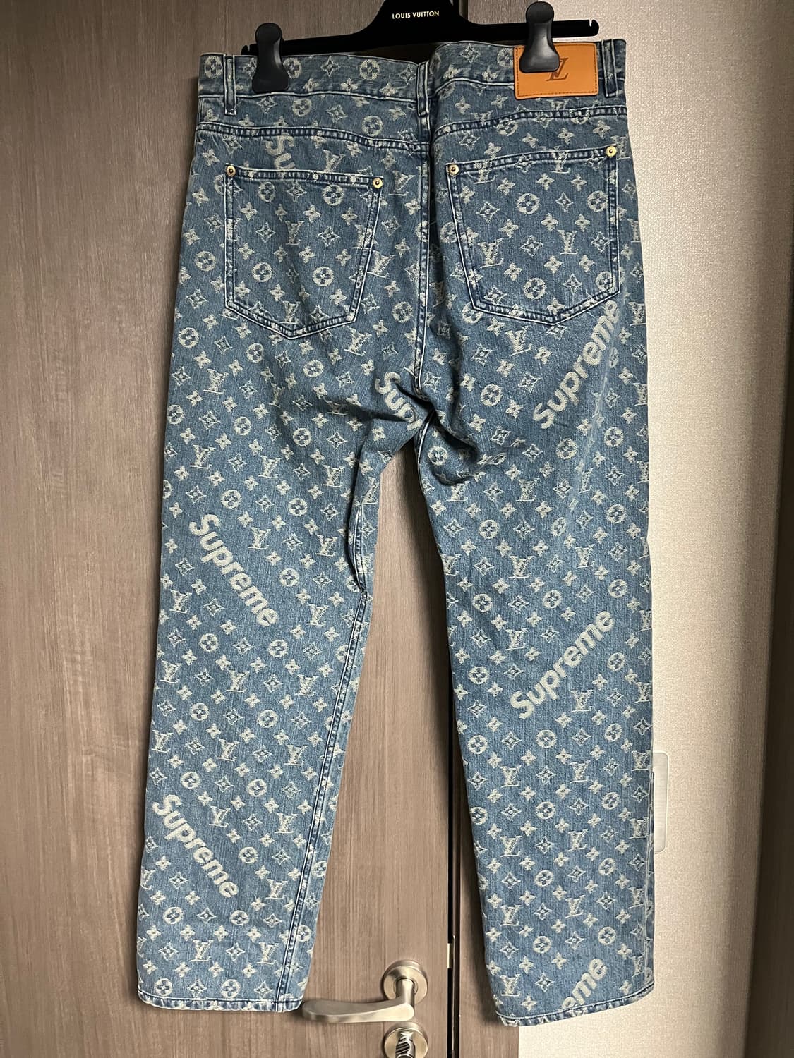 루이비통 슈프림 모노그램 데님 팬츠 33 상품이미지2