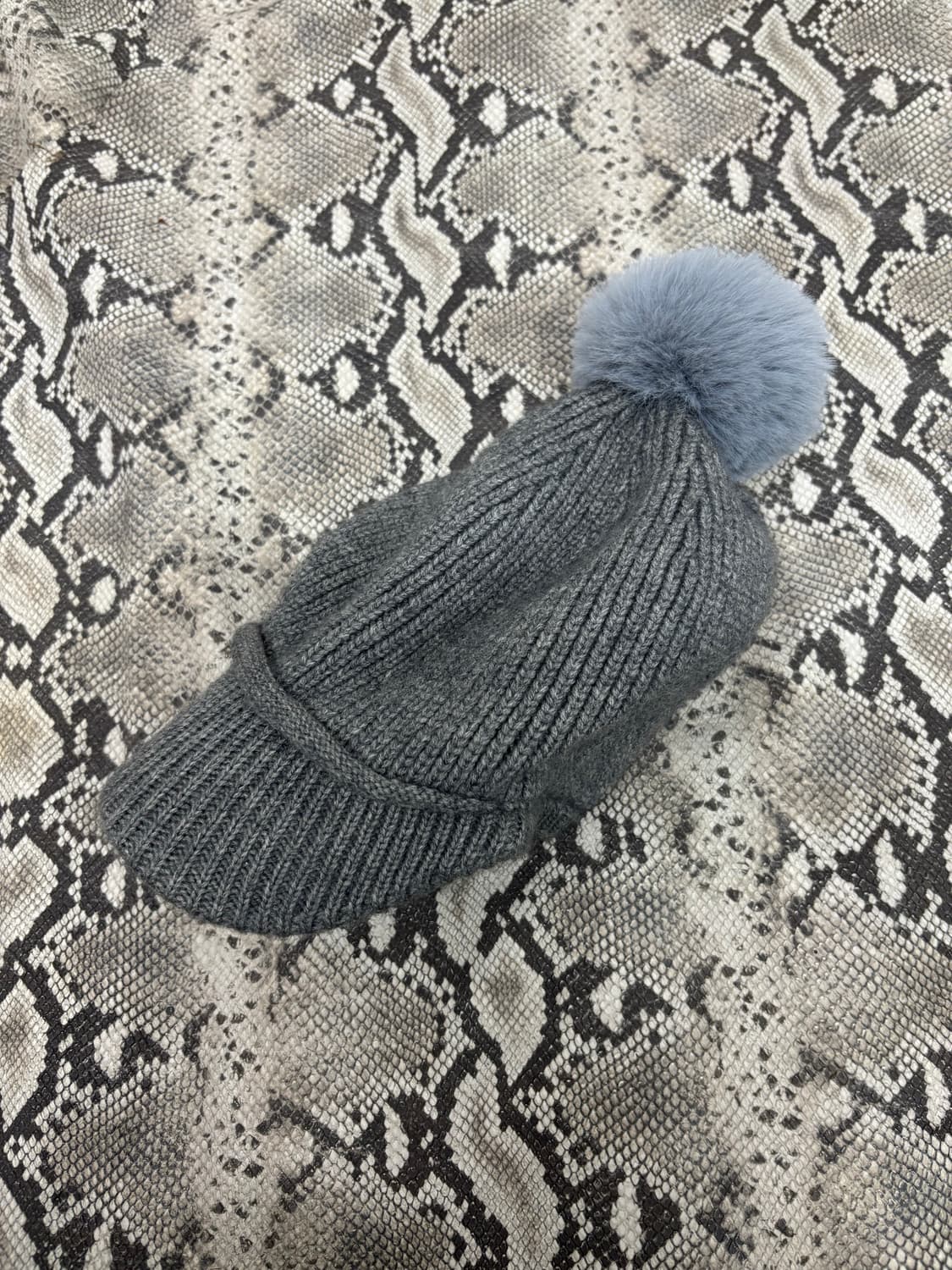 9 Fur Detail Grey Y2K Knit Cap(여성 Free)  상품이미지2