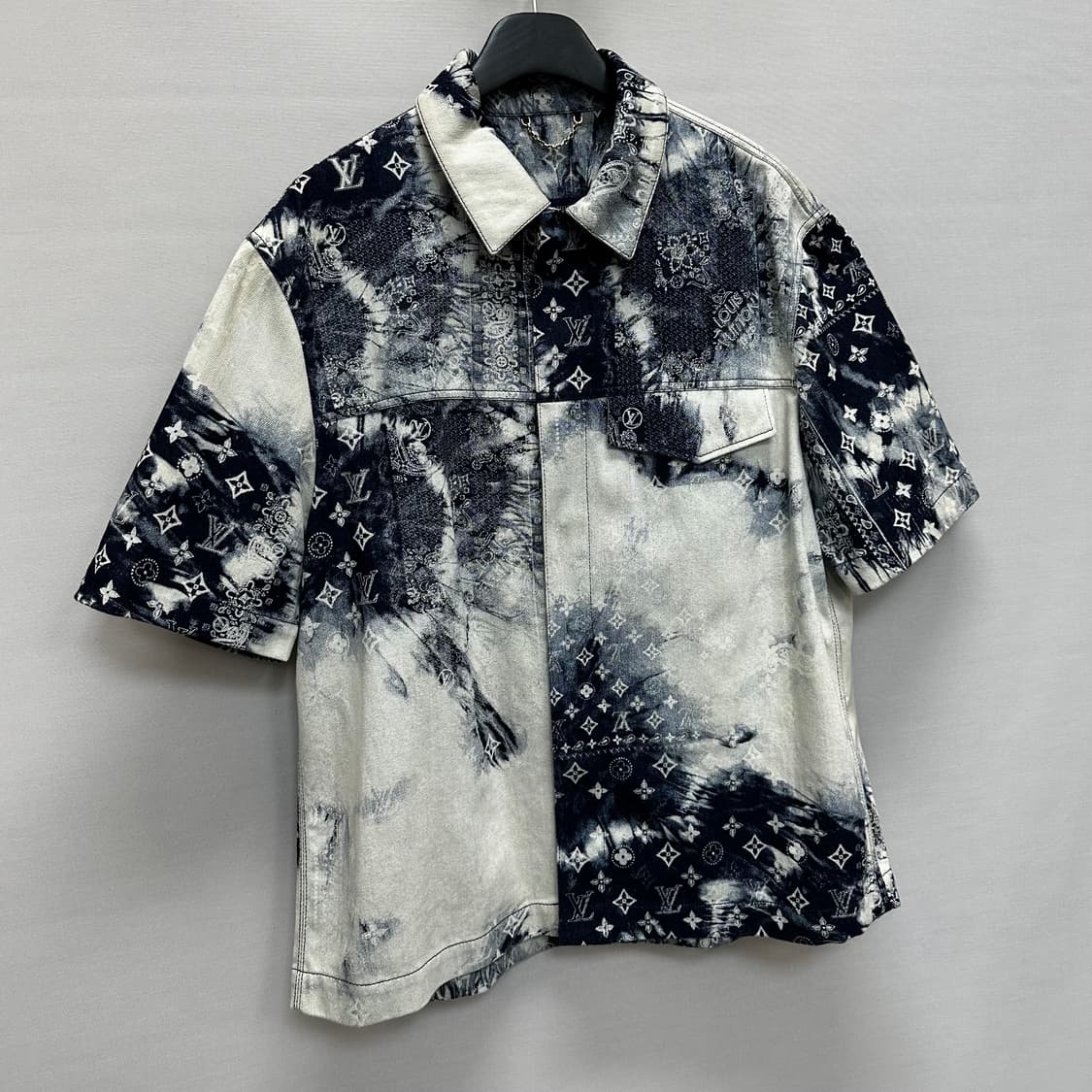 루이비통 모노그램 반다나 데님 셔츠 인디고 (105)  상품이미지3