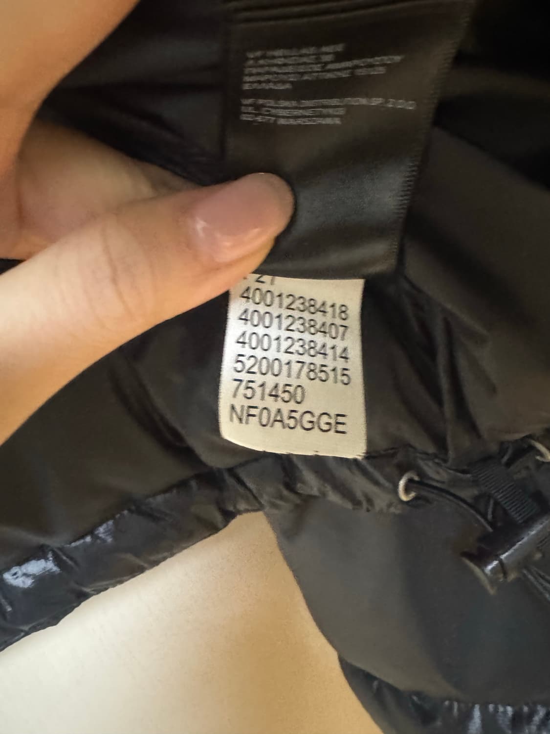 노스페이스 눕시 700 크롭 패딩 상품이미지3