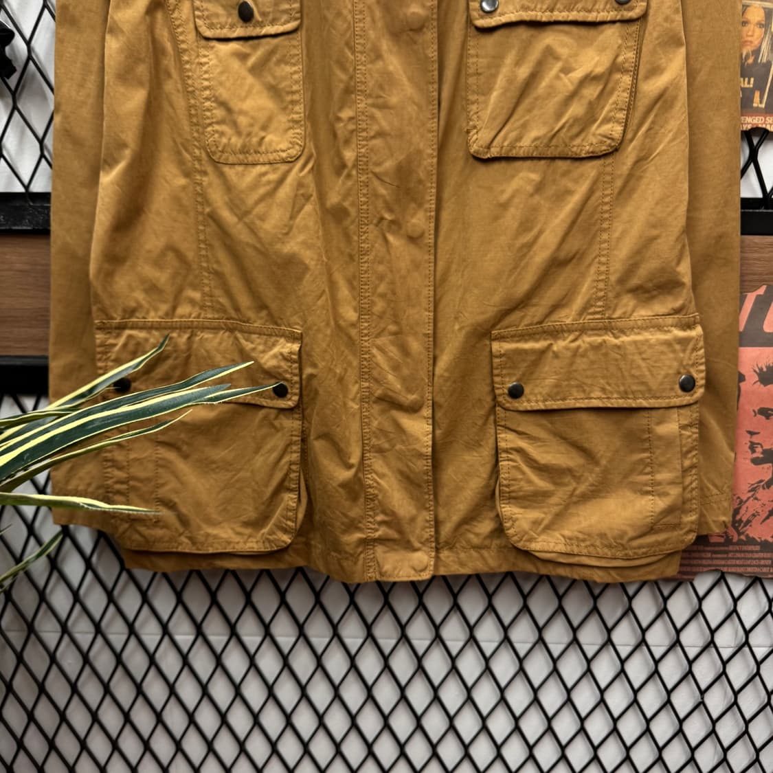 갭 빈티지 사파리 필드 자켓 전면 4포켓 포인트 브라운 상품이미지4