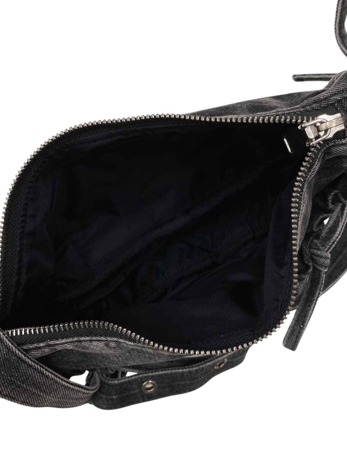 oursaysour 아워세이아워 흑층 데님 리본백 상품이미지3