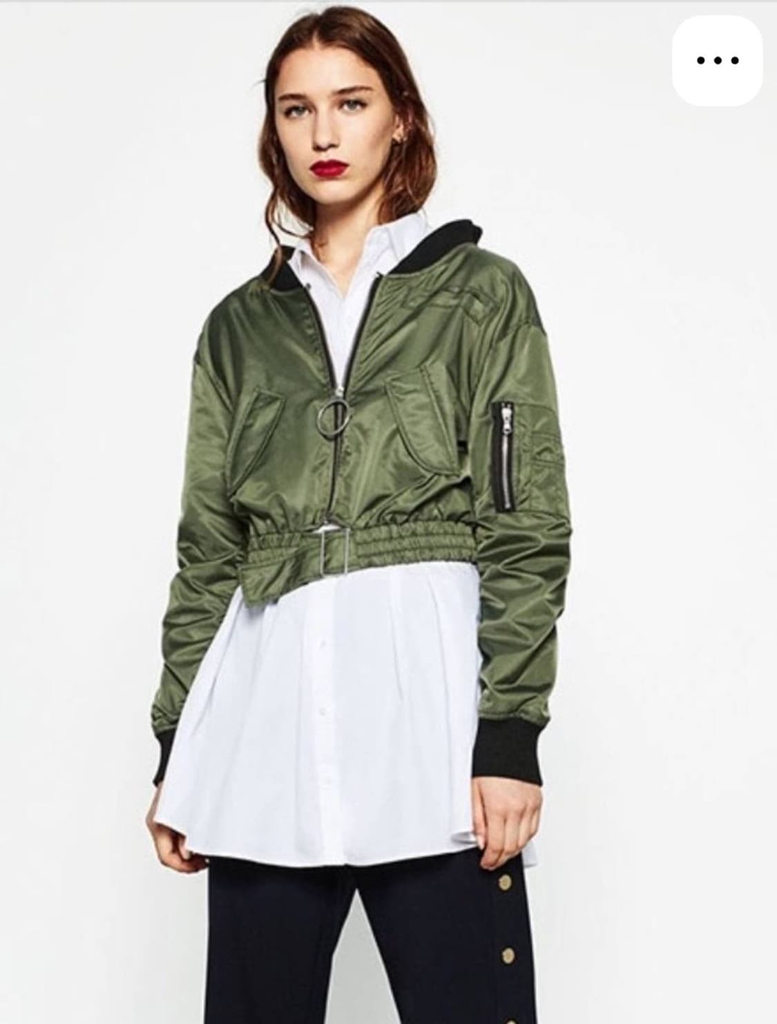 자라(ZARA) 크롭 벨티드 항공점퍼
S size
 상품이미지1