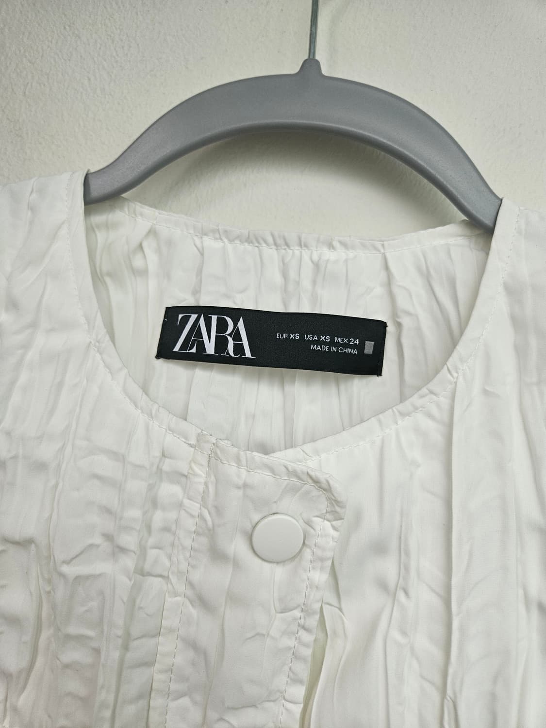 자라 화이트 링클 크롭 자켓  상품이미지3