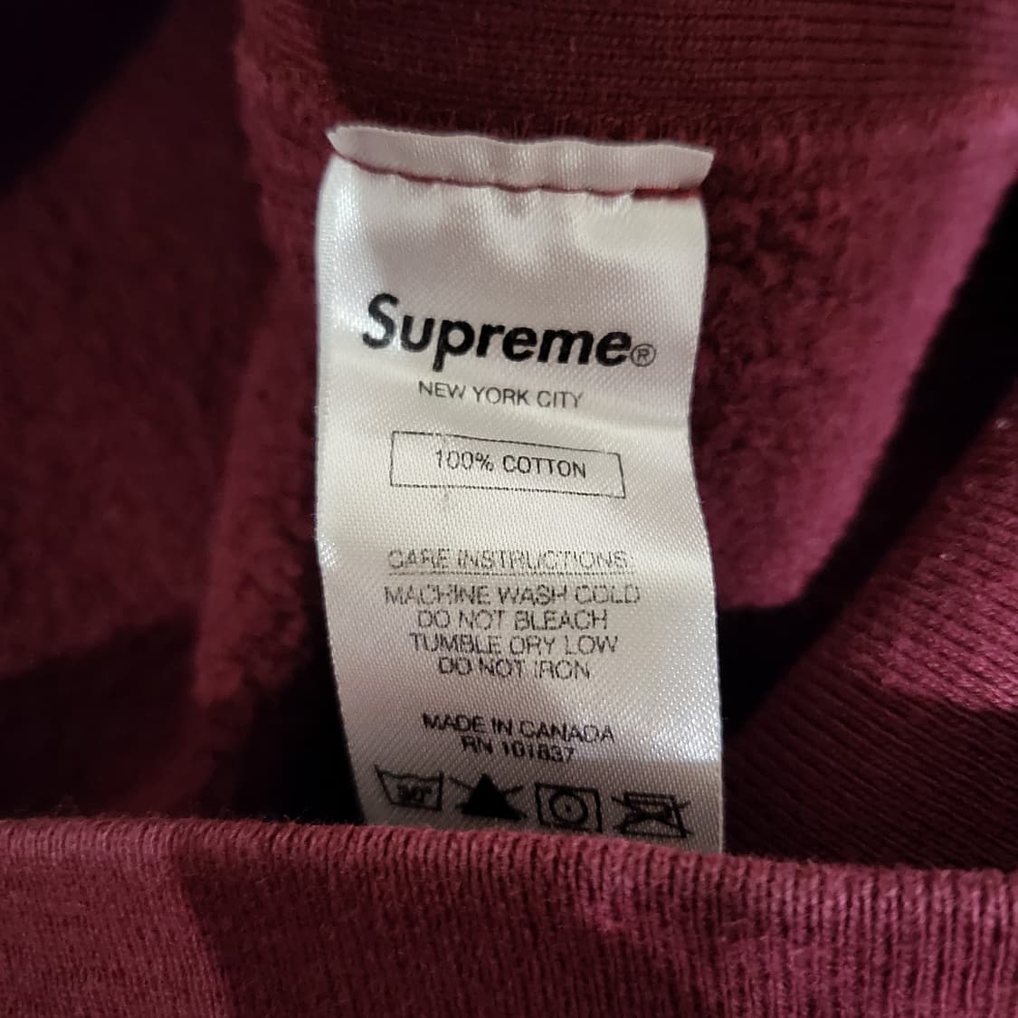 슈프림 17FW 센터피스 버건디 후드 상품이미지7