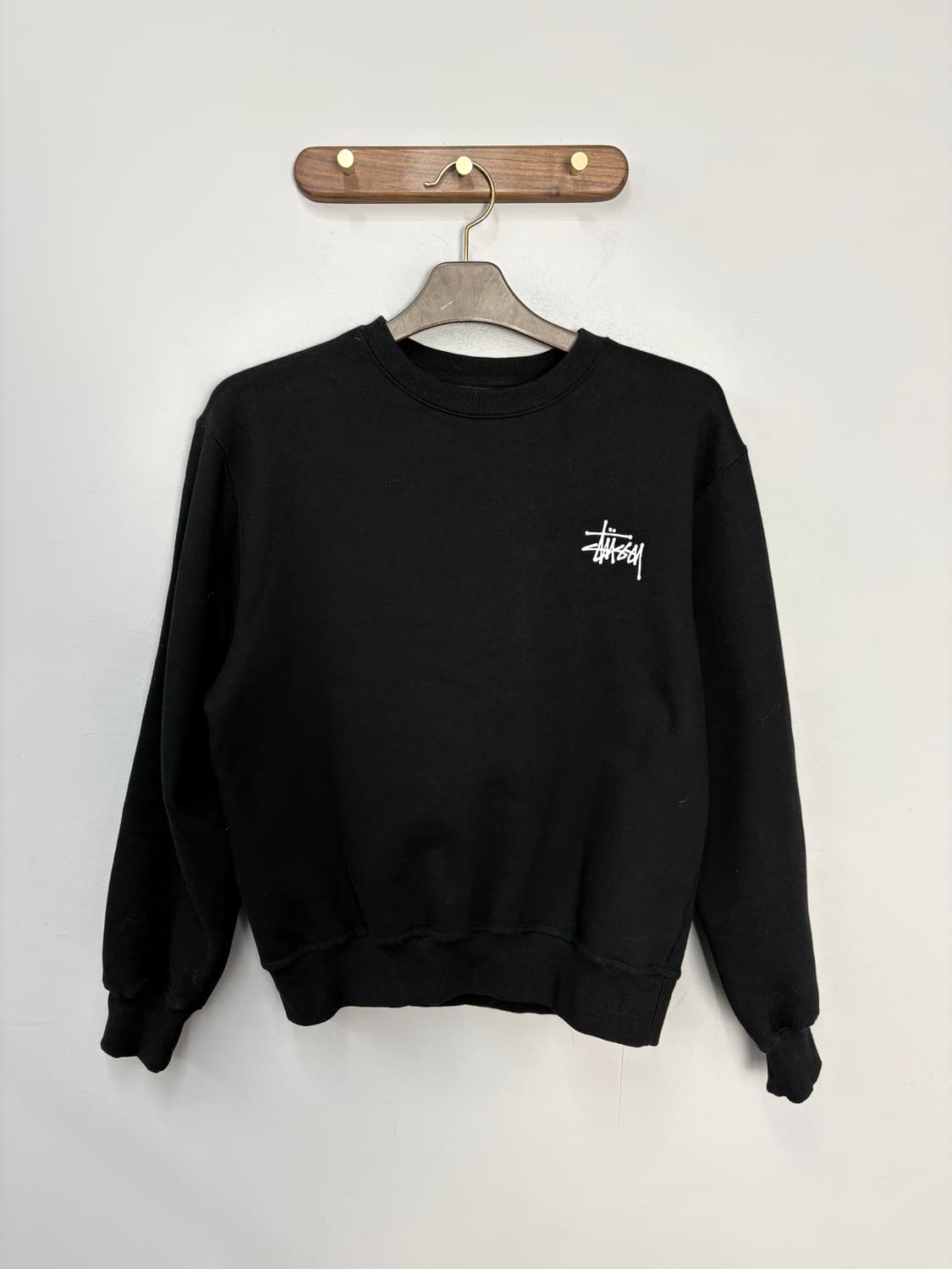 스투시 베이직로고 블랙 스웻셔츠A3576 상품이미지2