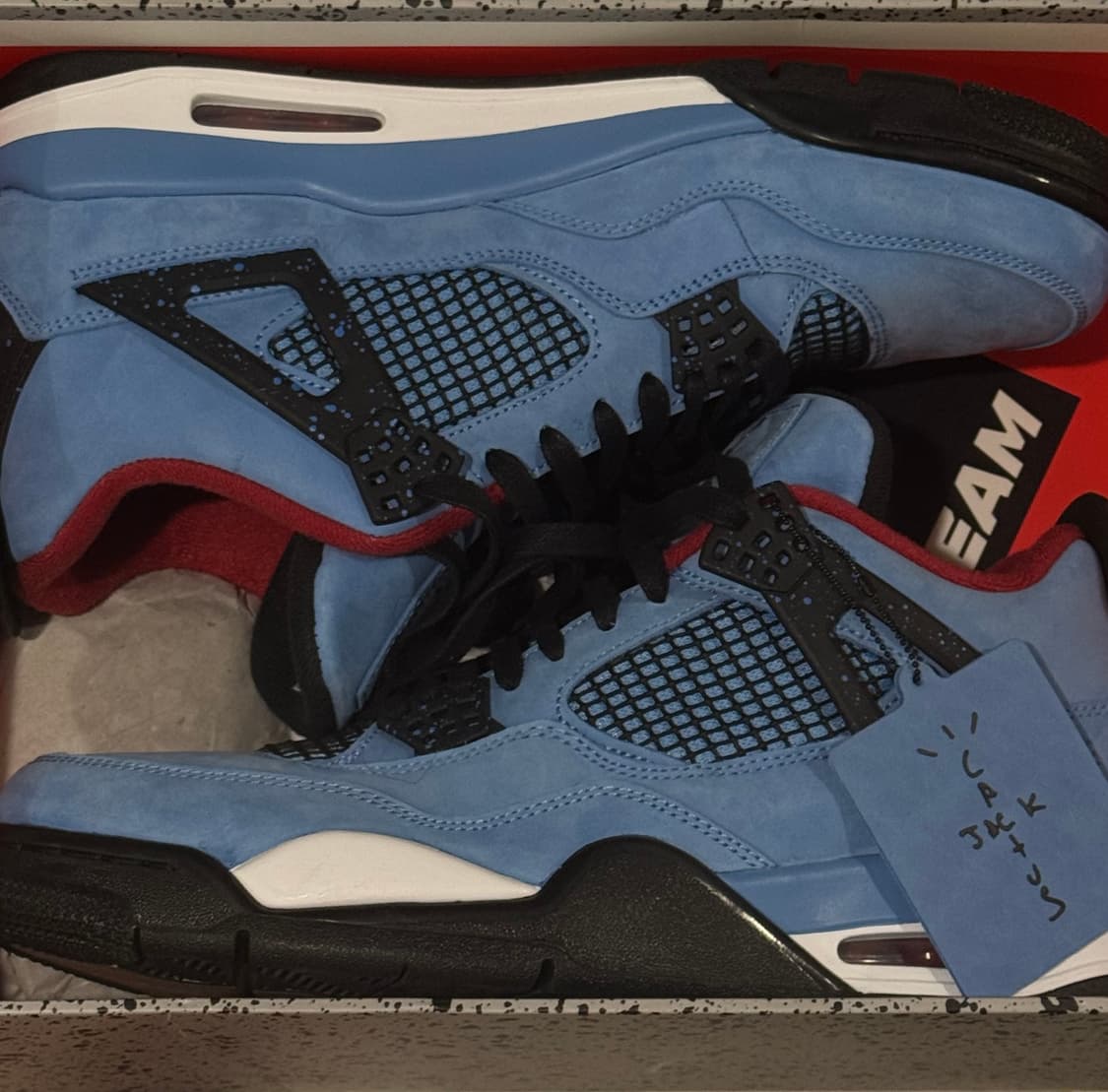 [295] 조던 4 트래비스스캇 상품이미지1