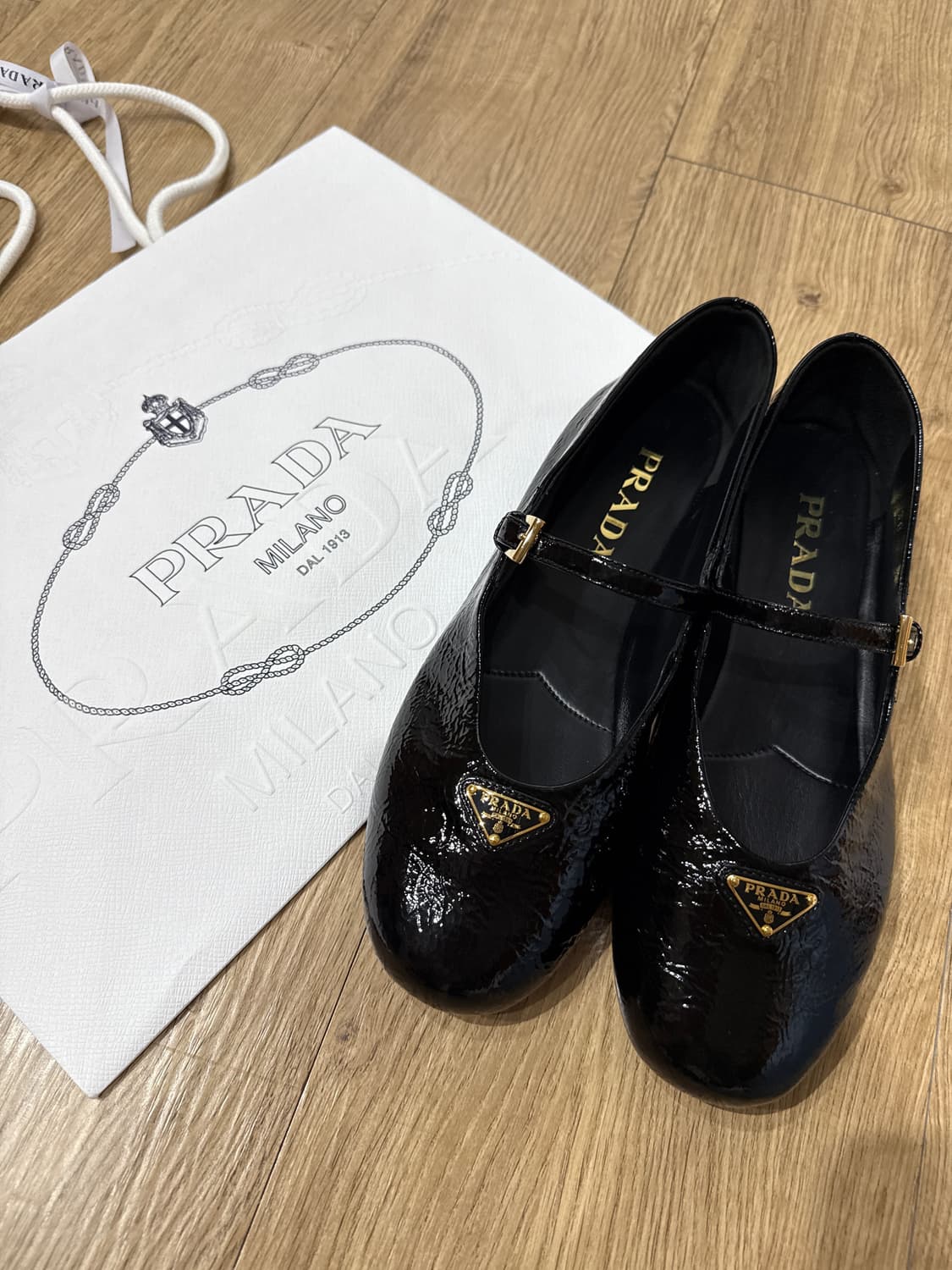 프라다 메리제인 새상품 38사이즈 상품이미지1