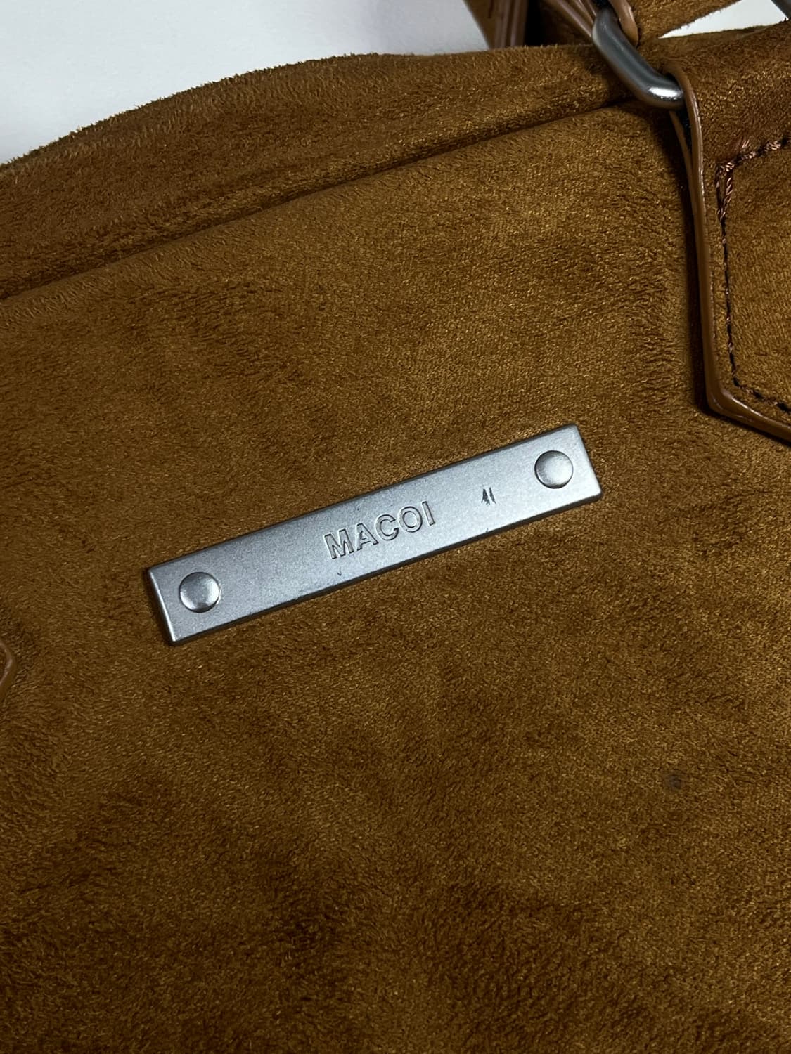 마코이 스웨이드 이지 무드 숄더백 브라운 상품이미지7