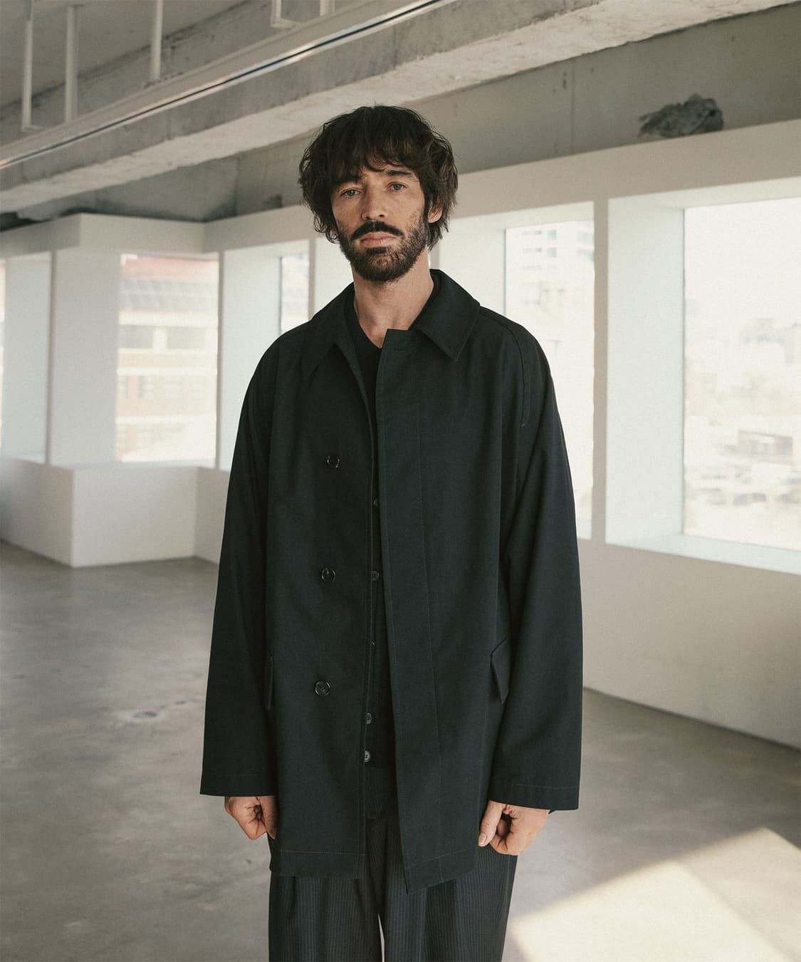 어나더오피스 보이저 하프 발마칸 블랙 (2) 상품이미지1