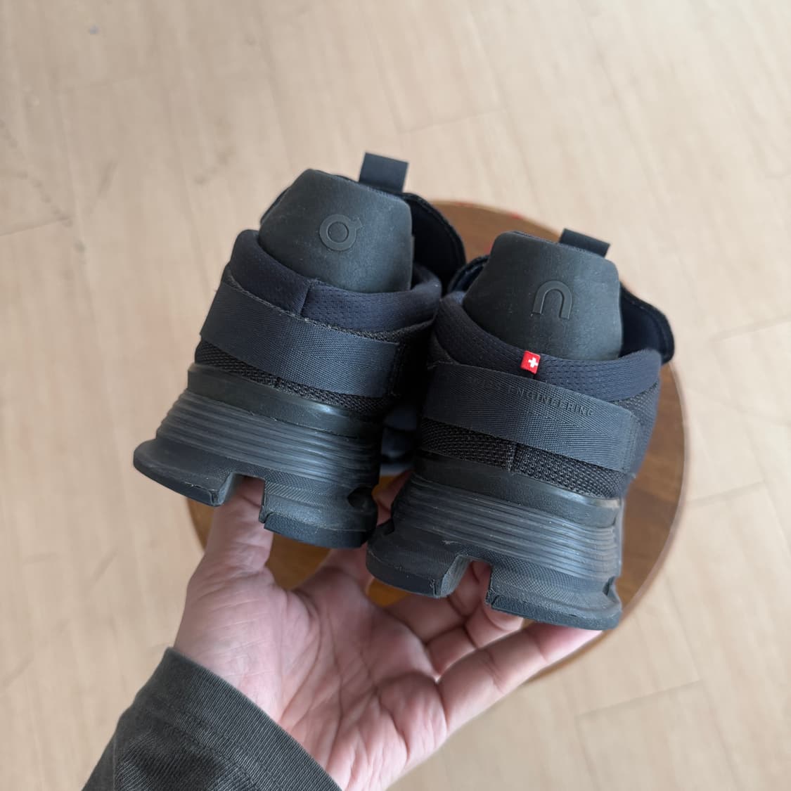 온러닝 ON 온러닝 클라우드노바 블랙이클립스 상품이미지4