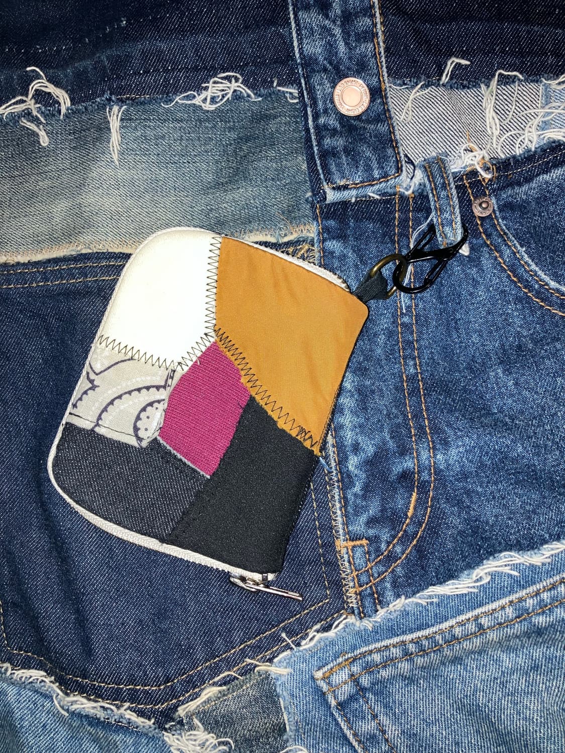 Tot0_ [Levis patchwork half wallet] 상품이미지4