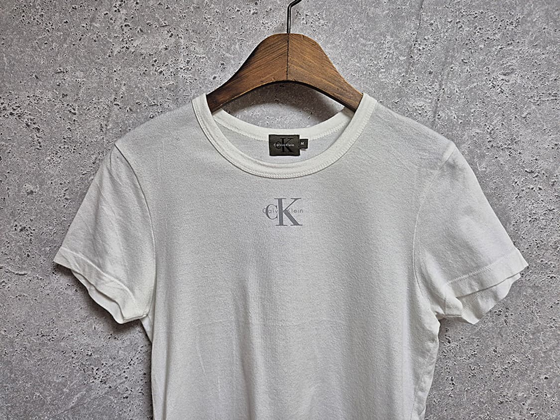 CK  Calvin Klein 캘빈클라인 반팔 티 상품이미지3
