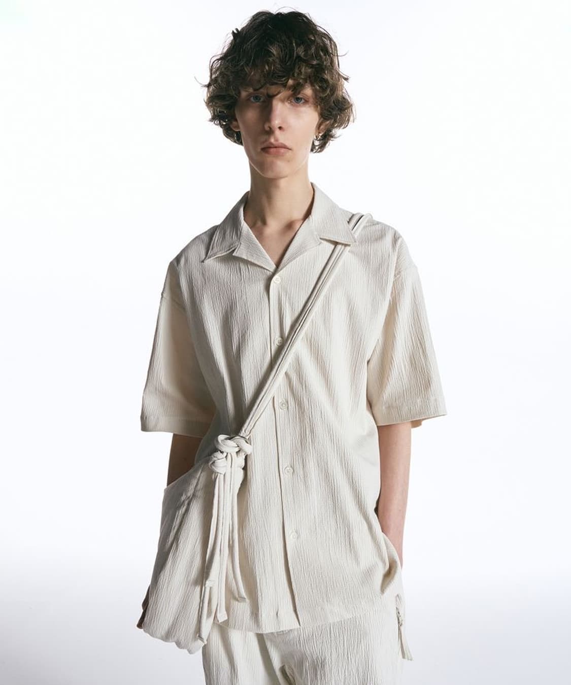 M) 인사일런스 엠보 코튼 오픈 칼라 셔츠 에크루 상품이미지6