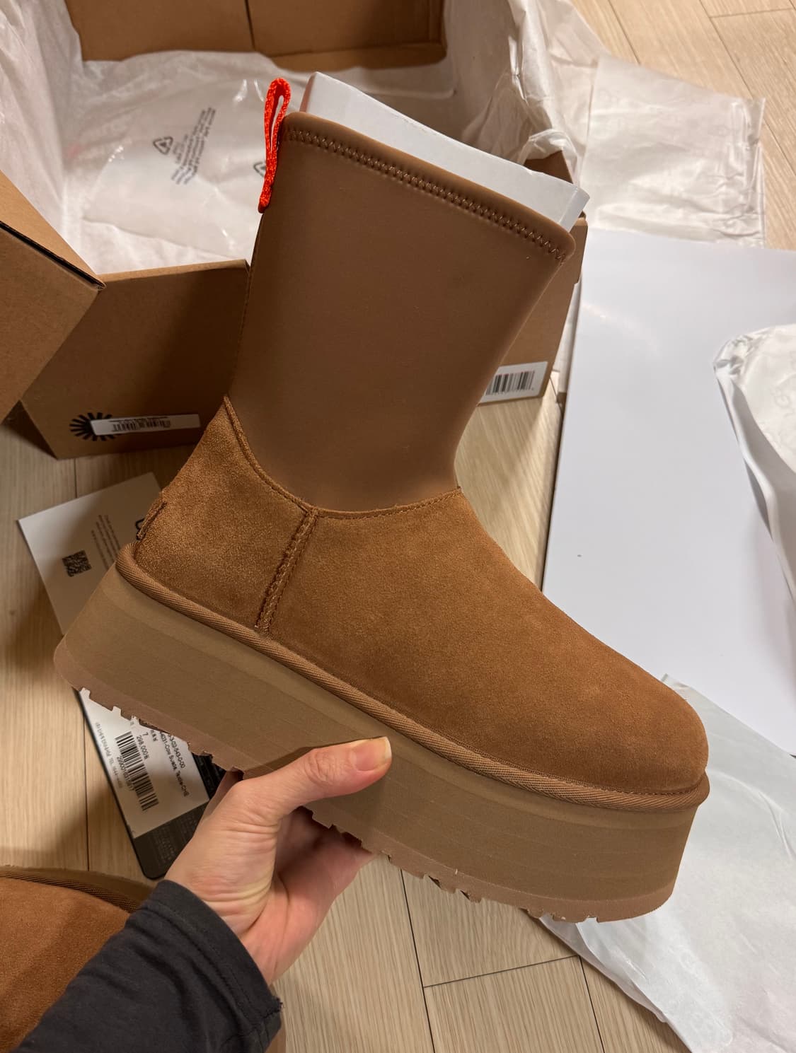 US 7 풀박 새상품 정품 어그 네오프렌 플랫폼 클래식 디퍼 부츠 미니 상품이미지10