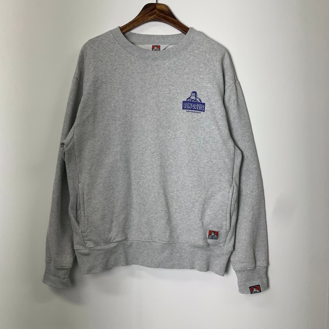 벤 데이비스 빅로고 그레이 맨투맨 상품이미지3