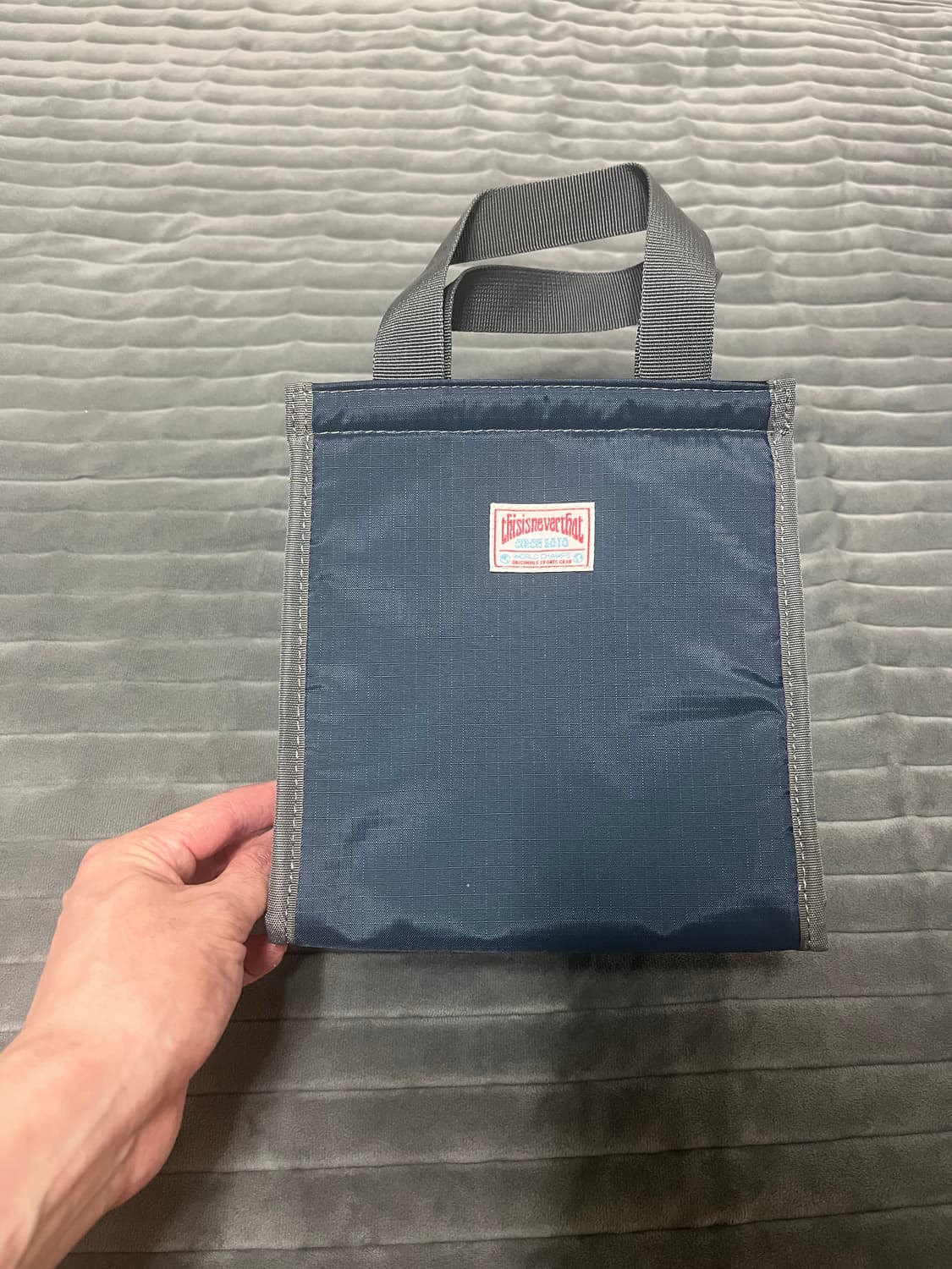 디스이즈네버댓 미니 에코백 상품이미지1