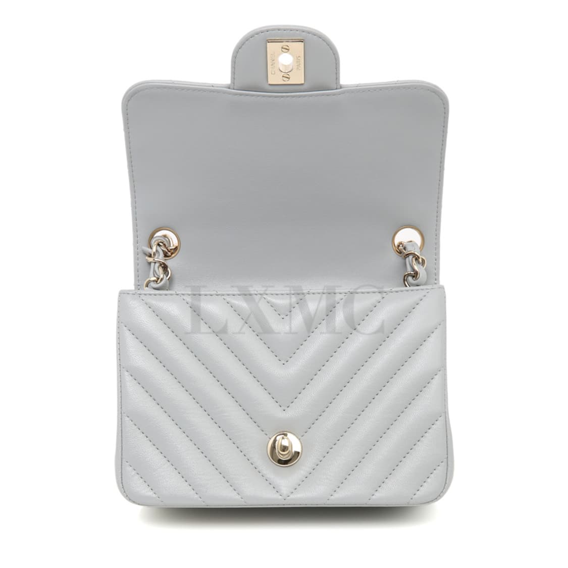 샤넬 쁘띠삭 쉐브론 미니크로스 램스킨 미니백 A35200 상품이미지9