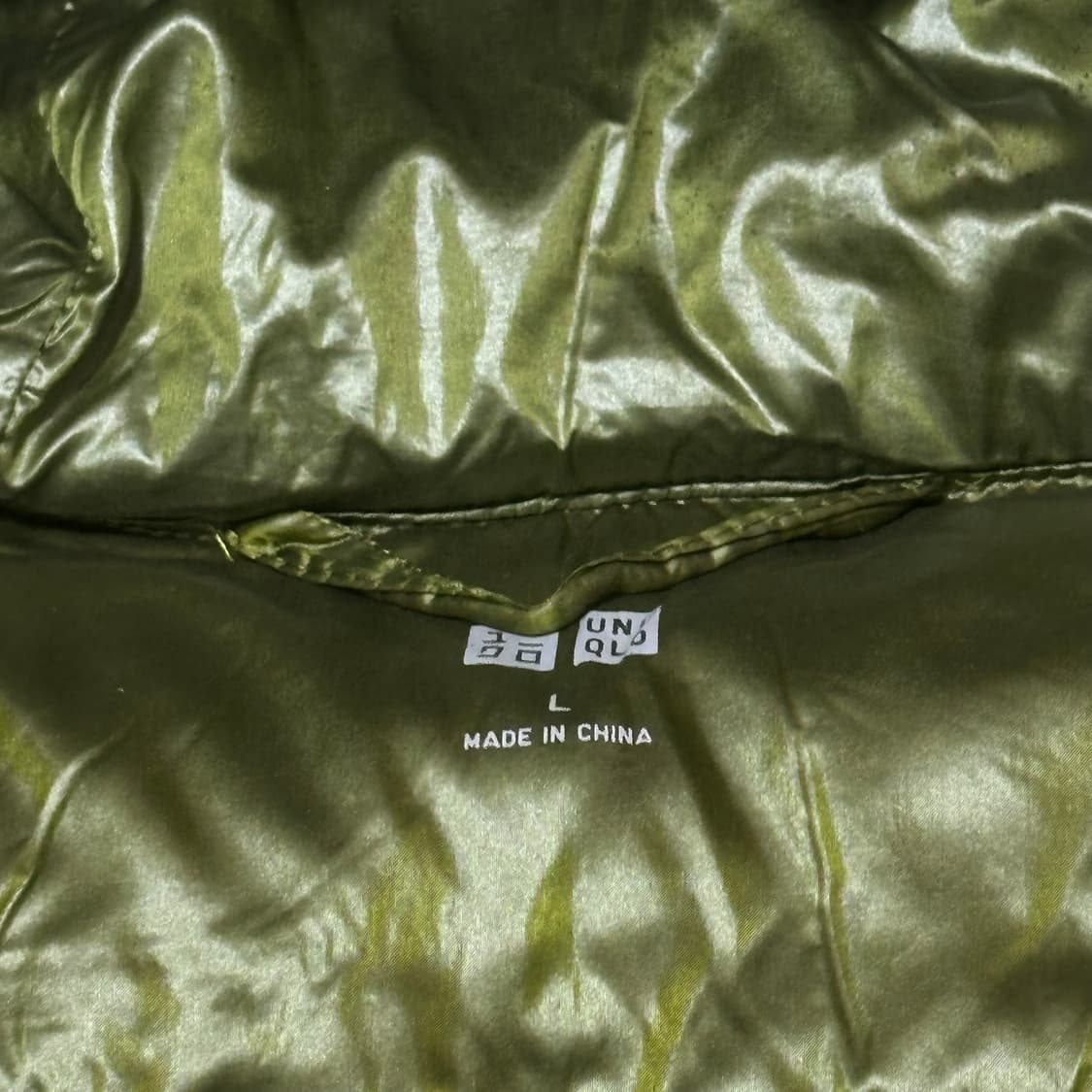 유니클로 후드 경량패딩 상품이미지3