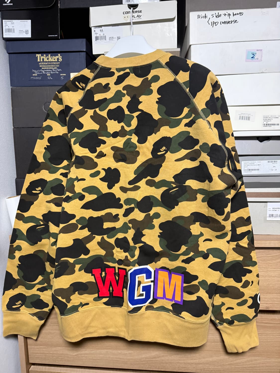 베이프 샤크 맨투맨 상품이미지7