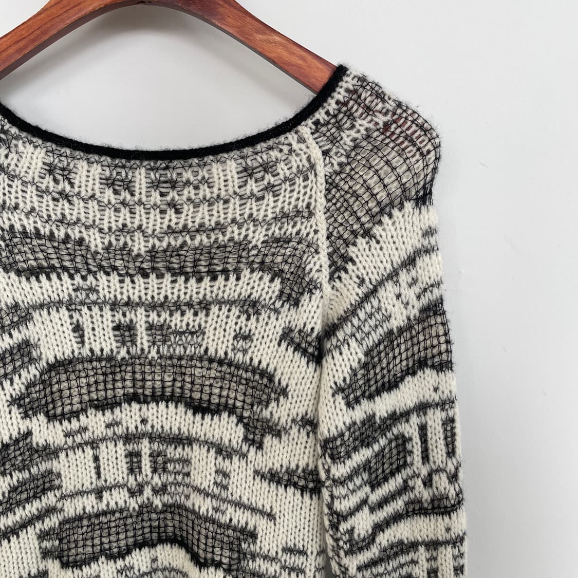 조르지오 아르마니 시스루 패턴 니트 상품이미지5