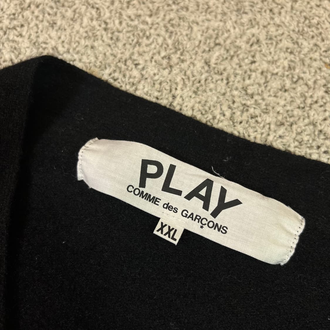 꼼데가르송 하트 와펜 울 니트 가디건 상품이미지3