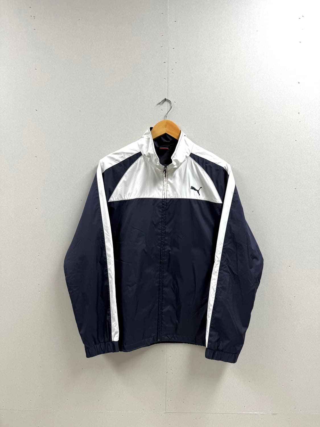 남성 L / 푸마 바람막이 집업 네이비 화이트 상품이미지1