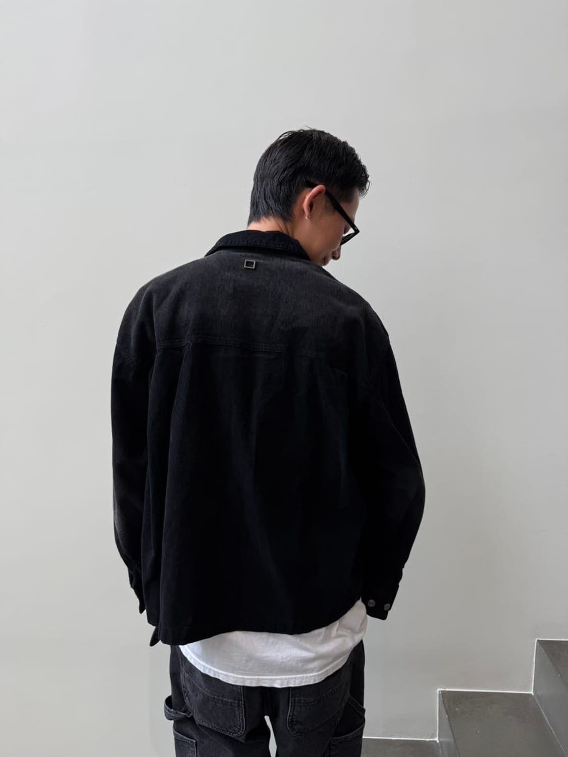 (50) 25fw 우영미 블랙 코듀로이 셔츠 자켓 상품이미지8