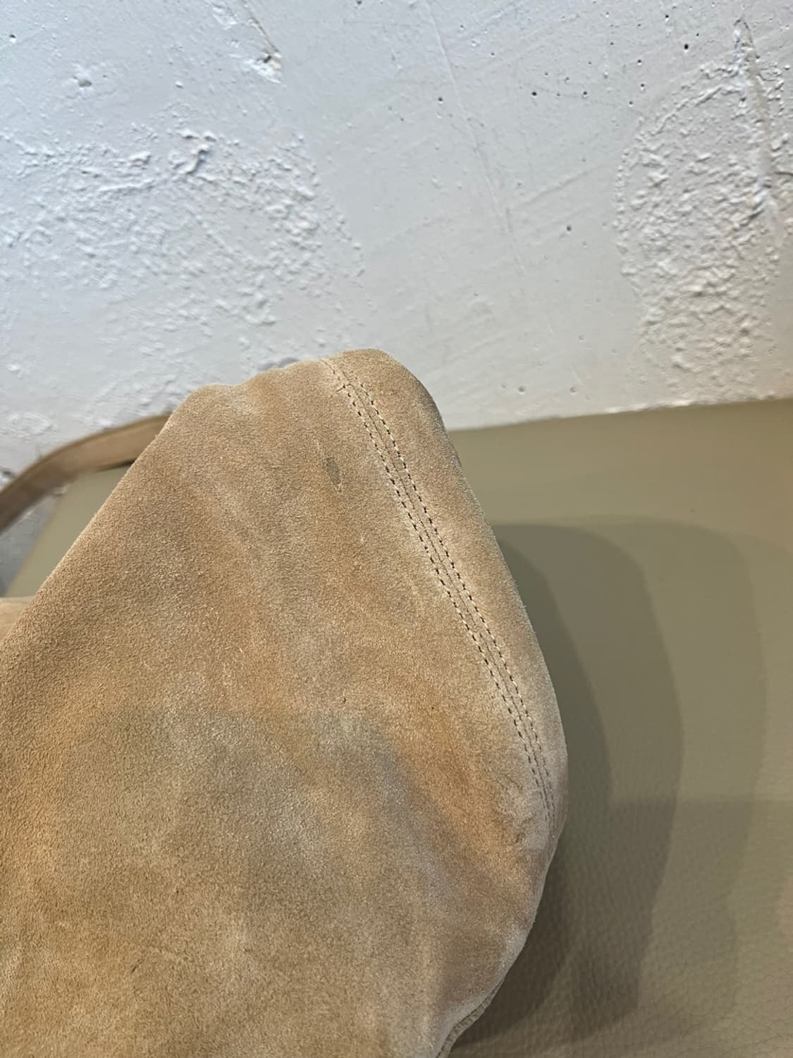 artto 아르토 스웨이드백 가방 상품이미지3