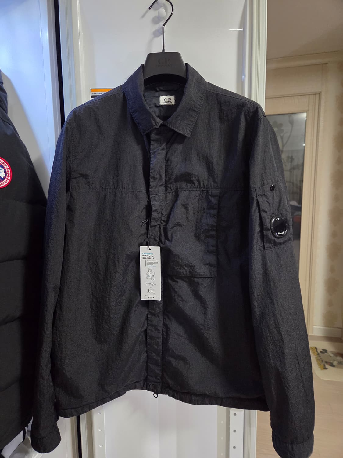 C.P컴퍼니 가먼트 다잉 렌즈 오버셔츠 (블랙) 상품이미지1