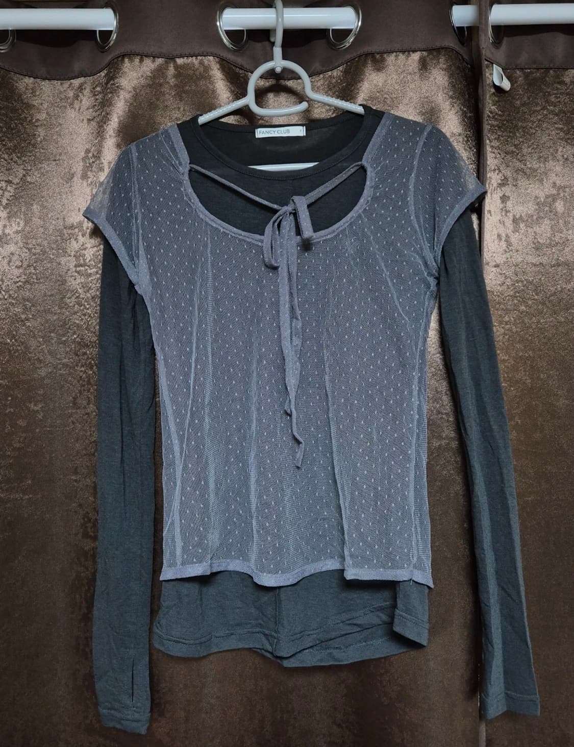 팬시클럽 레이어드 도트 레이스 긴팔티셔츠 상품이미지2