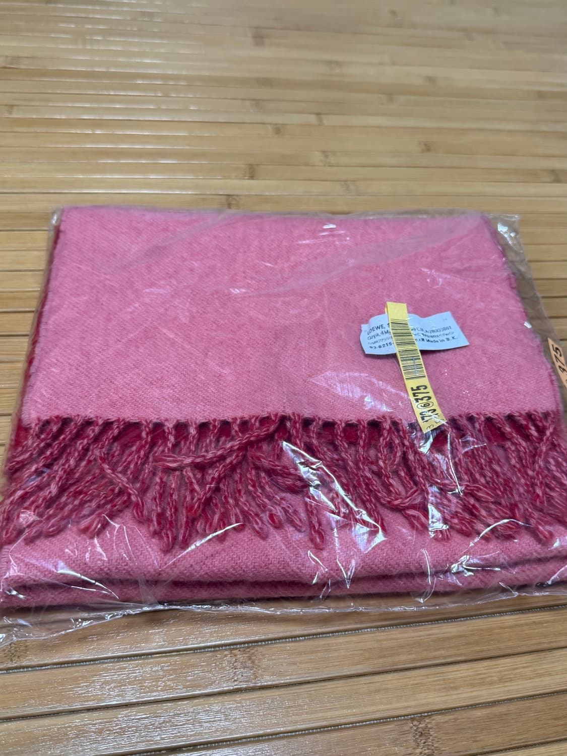 로에베 로고 패치 투톤 머플러 (남녀공용) 상품이미지4