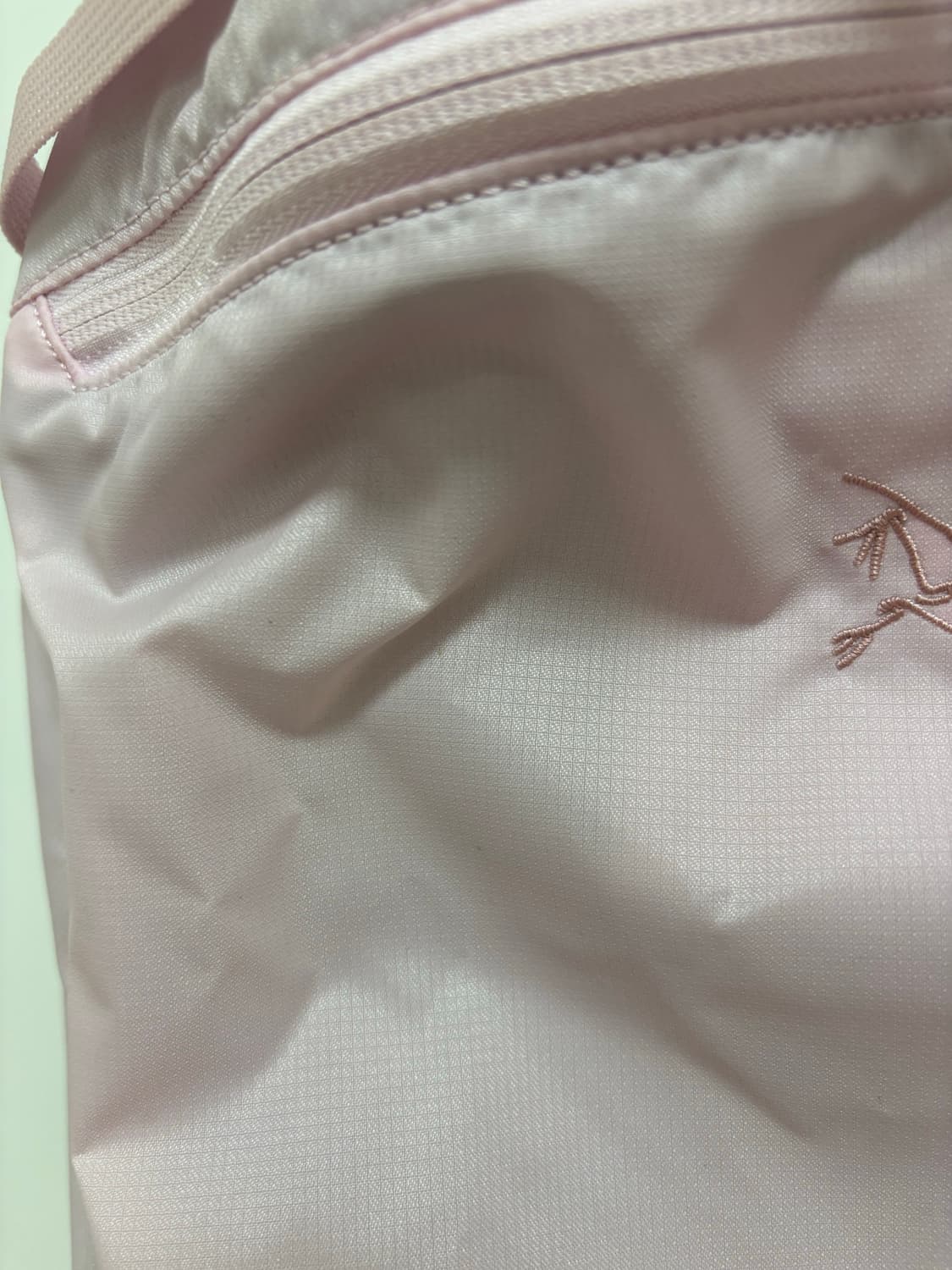 아크테릭스 헬리아드15 핑크글로우 상품이미지5