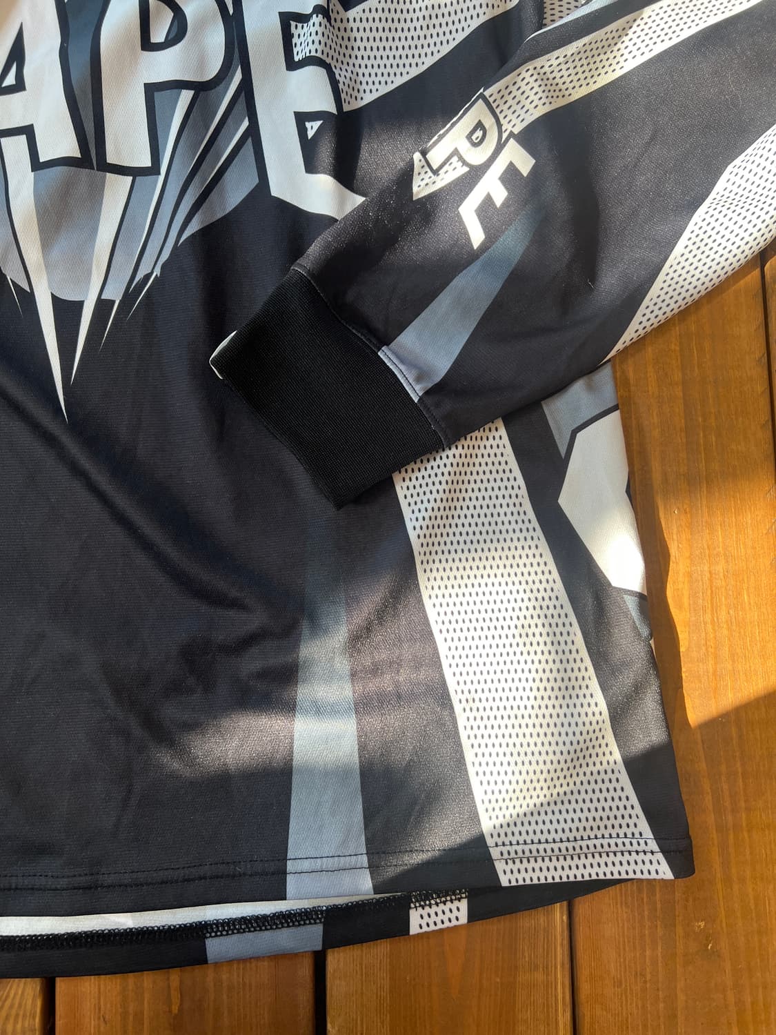 베이프 로고 도트 롱슬리브 상품이미지7