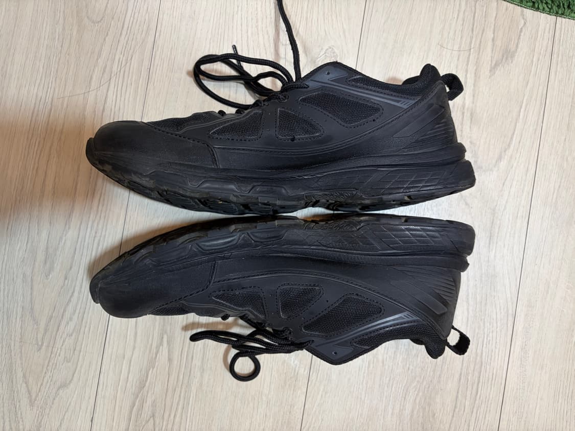 아식스 젤 벤쳐 6 쉴드 블랙 275 상품이미지4