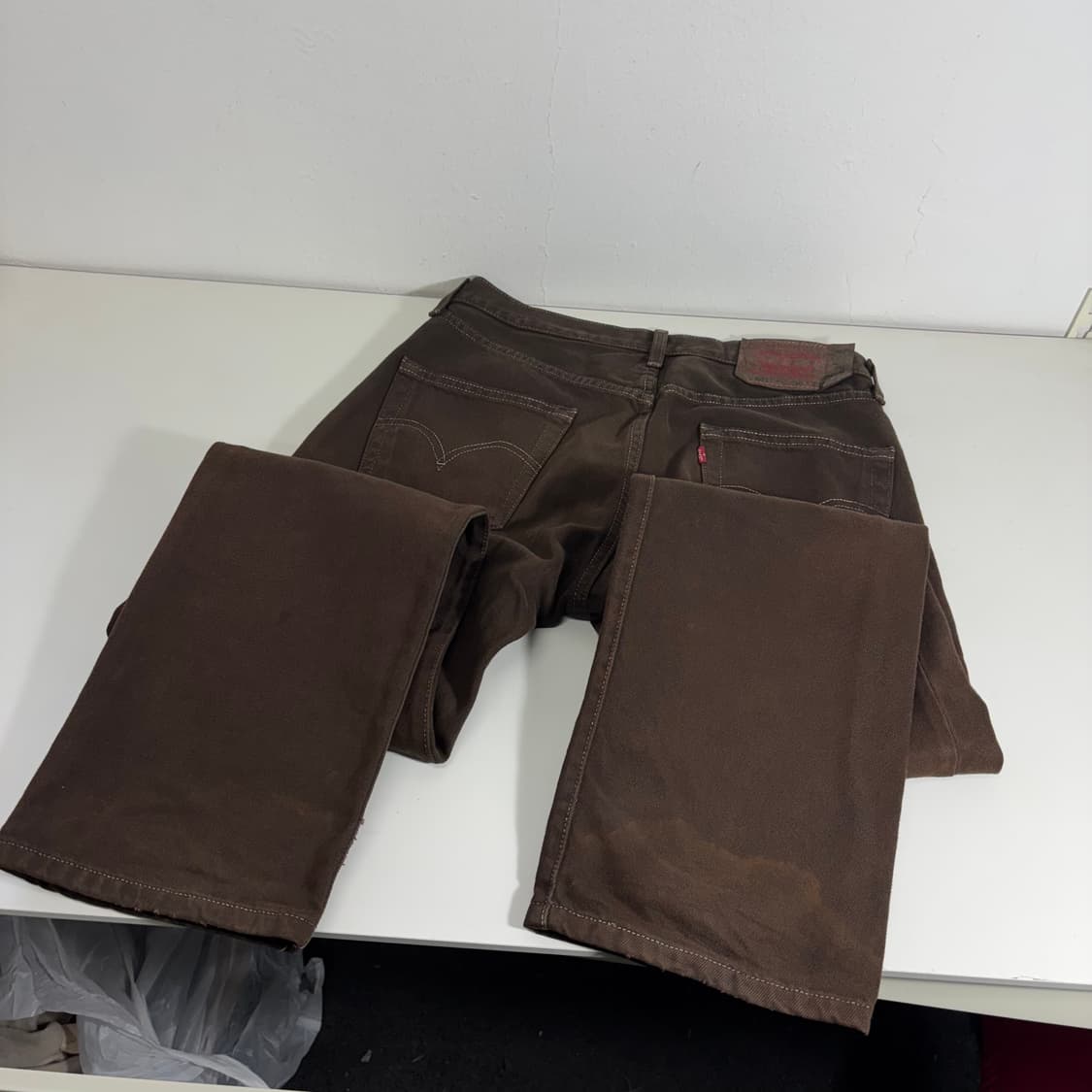 30 리바이스501 다크브라운 스트레이트핏 데님팬츠 상품이미지6